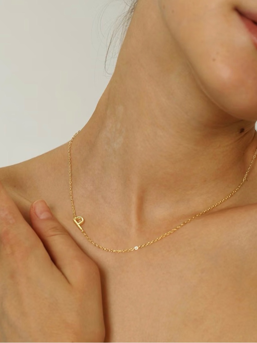 Gold Heart Pendant Necklace - Women Jewelry